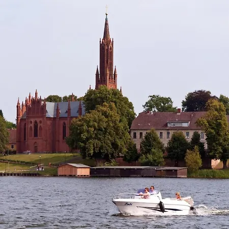 Ferienwohnungen, Malchow, Cleaning Included * Malchow (Mecklenburg-Vorpommern)